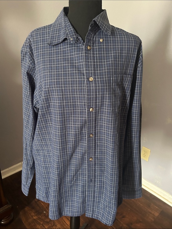 Van Heusen Other - Van Heusen Men Classic Blue Plaid Long-Sleeve Shirt Size Large (16-16 1/2)